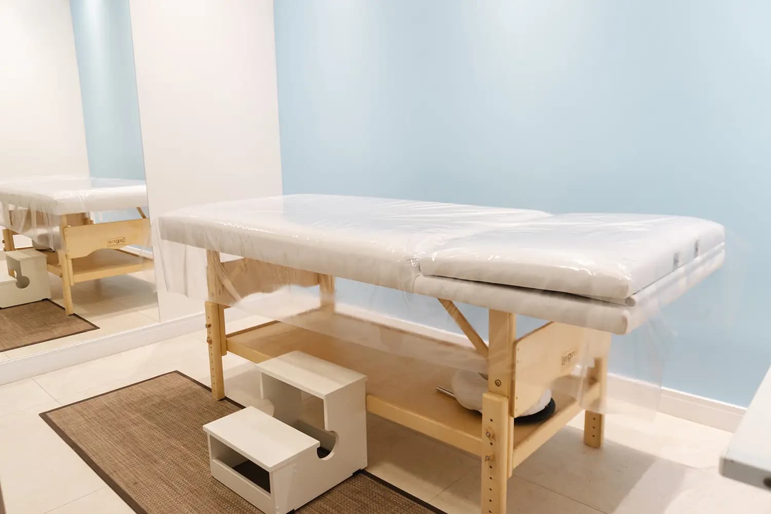 Sala para esteticista em Itapema: atenda sem montar uma clínica